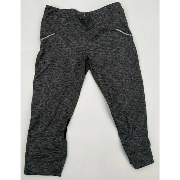 Athleta Relay Capri Reflective Tights Size Medium Heathered Gray Stretch 862109 - Picture 2 of 9